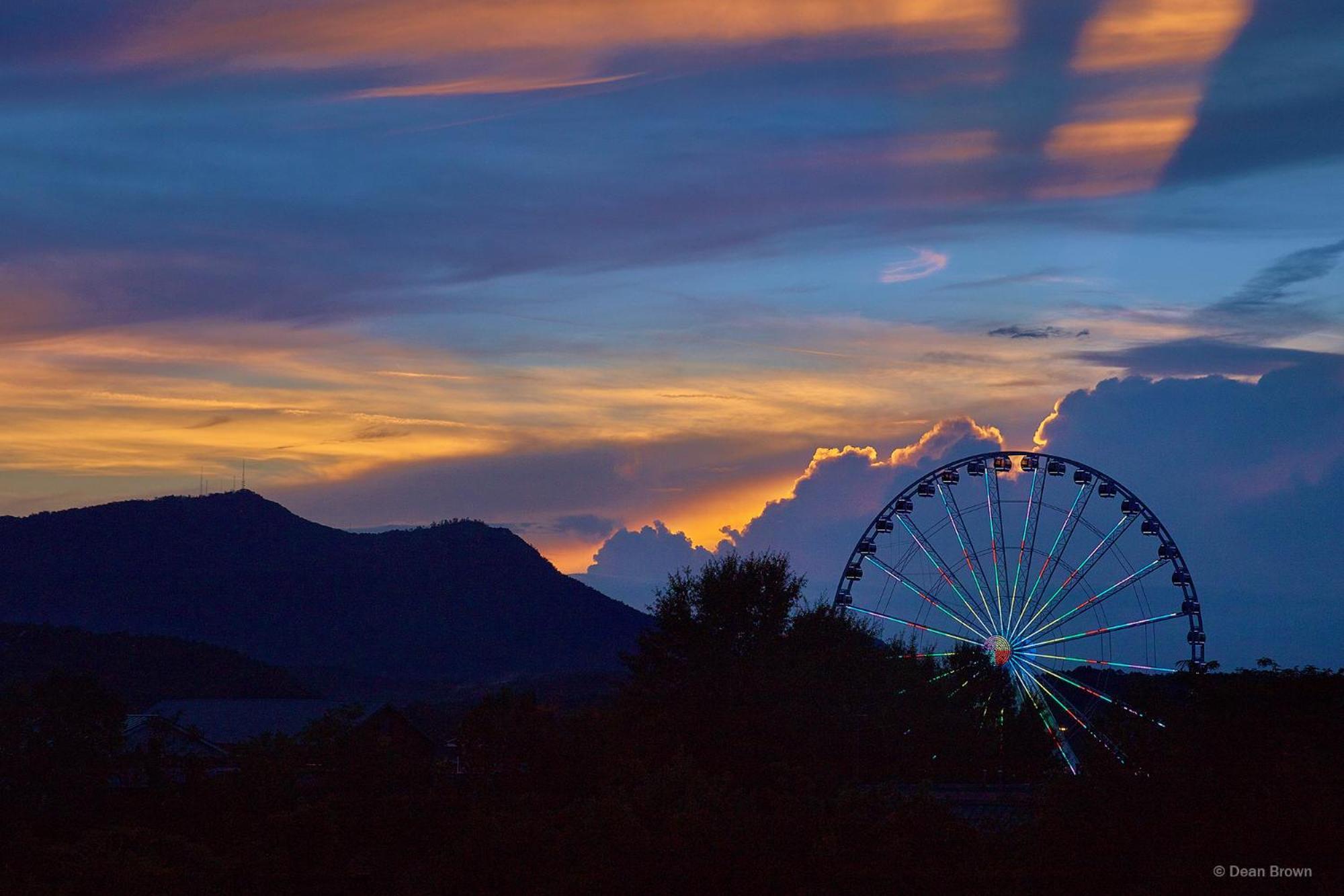 Misty Mountain Lodge Holiday Home Gatlinburg Buitenkant foto